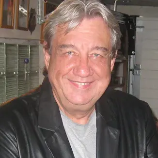 <strong>David Taylor</strong>r